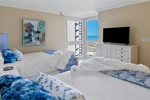 4031 Gulf Shore Blvd N, Naples, FL 34103 - Photo 14