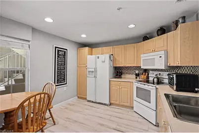 3031 Horizon Ln #2303, Naples, FL 34109 - Photo 8