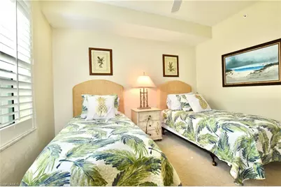 430 Cove Tower Dr #302, Naples, FL 34110 - Photo 22