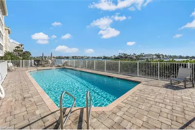 9380 Gulf Shore Dr #402, Naples, FL 34108 - Photo 20