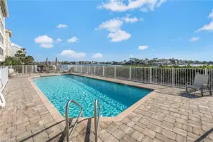 9380 Gulf Shore Dr, Naples, FL 34108 - Photo 20