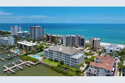 9380 Gulf Shore Dr #402, Naples, FL 34108 - Photo 4