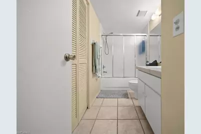 1001 Foxfire Ln #102, Naples, FL 34104 - Photo 28