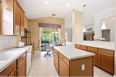 4825 Shinnecock Hills Ct #201, Naples, FL 34112 - Photo 10