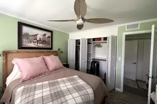 289 8th Ave S, Naples, FL 34102 - Photo 2