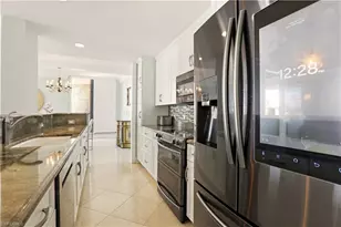 4001 Gulf Shore Blvd N, Naples, FL 34103 - Photo 12