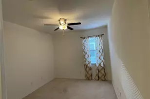 9353 Glenforest Dr, Naples, FL 34120 - Photo 18