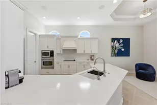 8950 Shenendoah Cir, Naples, FL 34113 - Photo 16