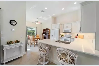 732 7th Ave N, Naples, FL 34102 - Photo 14