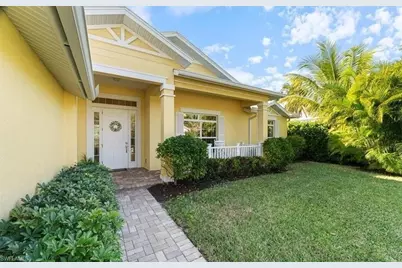 732 7th Ave N, Naples, FL 34102 - Photo 8
