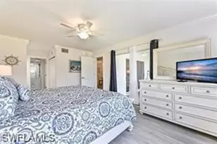 360 Horse Creek Dr, Naples, FL 34110 - Photo 14
