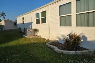 114 Elise Dr, Fort Myers, FL 33908 - Photo 42