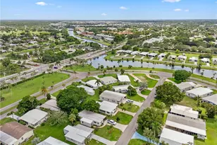 510 Menton Ln, Naples, FL 34112 - Photo 24