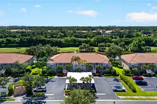2815 Cypress Trace Cir, Naples, FL 34119 - Photo 30