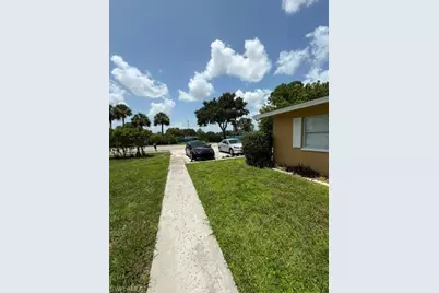 4319 Golden Gate Pkwy, Naples, FL 34116 - Photo 6