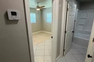 4319 Golden Gate Pkwy, Naples, FL 34116 - Photo 14