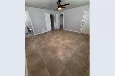 4319 Golden Gate Pkwy, Naples, FL 34116 - Photo 18