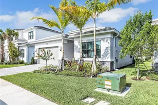 20329 Fair Oak Ln, Estero, FL 33928 - Photo 2