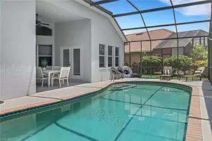 6773 Southern Oak Ct, Naples, FL 34109 - Photo 4