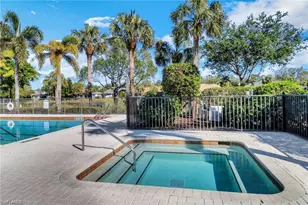 6773 Southern Oak Ct, Naples, FL 34109 - Photo 46