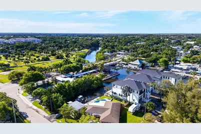 144 Jeepers Dr, Naples, FL 34112 - Photo 36