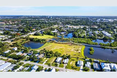 144 Jeepers Dr, Naples, FL 34112 - Photo 30