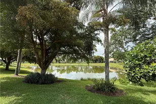 8784 Middlebrook Dr, Fort Myers, FL 33908 - Photo 4