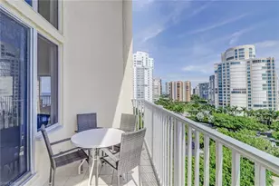 4041 Gulf Shore Blvd N, Naples, FL 34103 - Photo 4