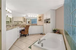 4041 Gulf Shore Blvd N, Naples, FL 34103 - Photo 28
