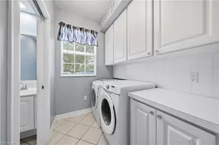 5661 Cove Cir, Naples, FL 34119 - Photo 28