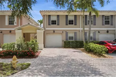 5661 Cove Cir #51, Naples, FL 34119 - Photo 1