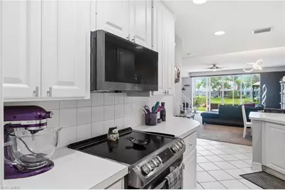 5661 Cove Cir #51, Naples, FL 34119 - Photo 12