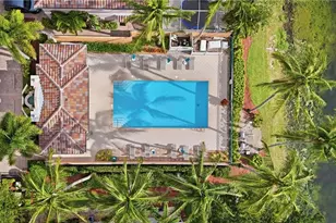 5661 Cove Cir, Naples, FL 34119 - Photo 42
