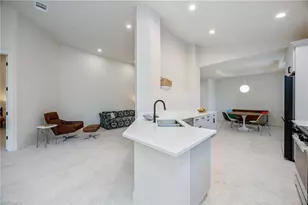 7128 Timberland Cir, Naples, FL 34109 - Photo 10