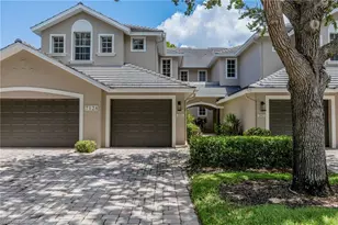 7128 Timberland Cir, Naples, FL 34109 - Photo 2