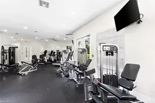 7128 Timberland Cir, Naples, FL 34109 - Photo 32