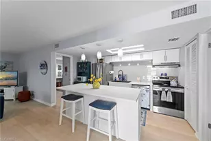 248 Palm Dr, Naples, FL 34112 - Photo 4