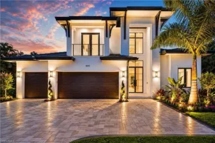 850 10th St N, Naples, FL 34102 - Photo 1