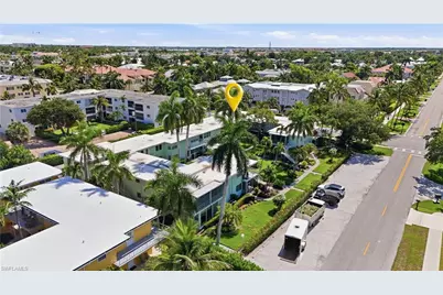 285 8th Ave S #285, Naples, FL 34102 - Photo 2