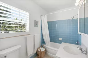 285 8th Ave S, Naples, FL 34102 - Photo 12
