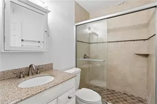 421 12th Ave S, Naples, FL 34102 - Photo 12
