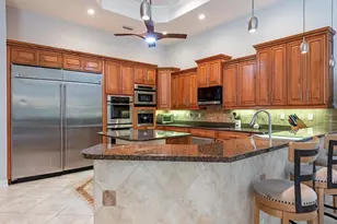 14636 Beaufort Cir, Naples, FL 34119 - Photo 6