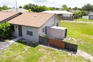 1940 48th St SW, Naples, FL 34116 - Photo 6