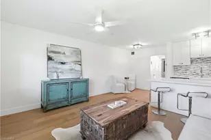 421 12th Ave S, Naples, FL 34102 - Photo 4