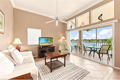2671 Citrus Lake Dr #306, Naples, FL 34109 - Photo 2