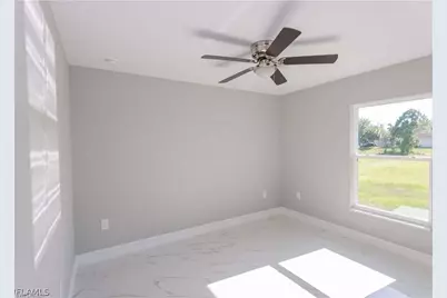 2644 Gretchen Ave S, Lehigh Acres, FL 33973 - Photo 2