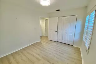 1096 Woodshire Ln, Naples, FL 34105 - Photo 18