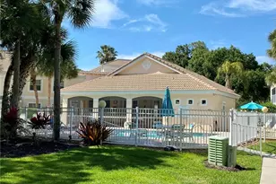 1096 Woodshire Ln, Naples, FL 34105 - Photo 28