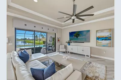 2871 Cinnamon Bay Cir, Naples, FL 34119 - Photo 4