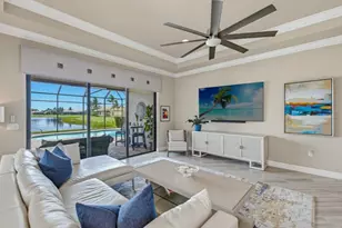2871 Cinnamon Bay Cir, Naples, FL 34119 - Photo 4